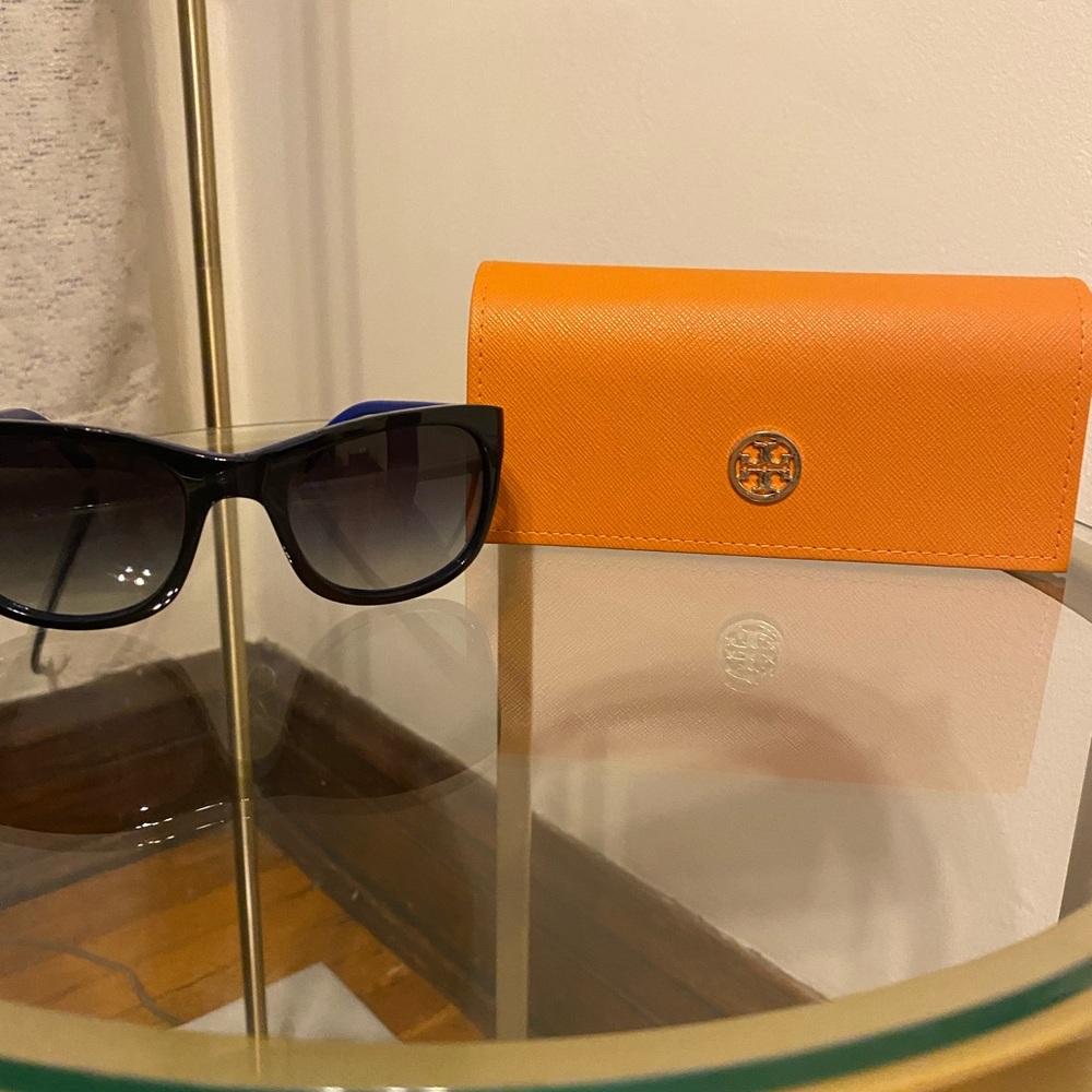 Tory Burch Sunglasses - great condition!!